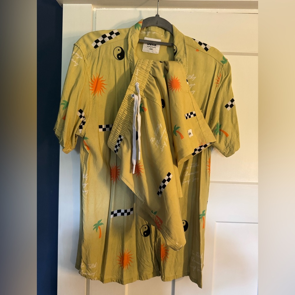 🌴🔥 DuVin “Filthy Flamingo Surf Gang” Matching Set – Size L Top, M Bottom 🔥🌴